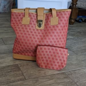 Dooney and Bourke Purse